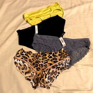 4 pairs Victoria’s Secret panties underwear 2 new w tags size M